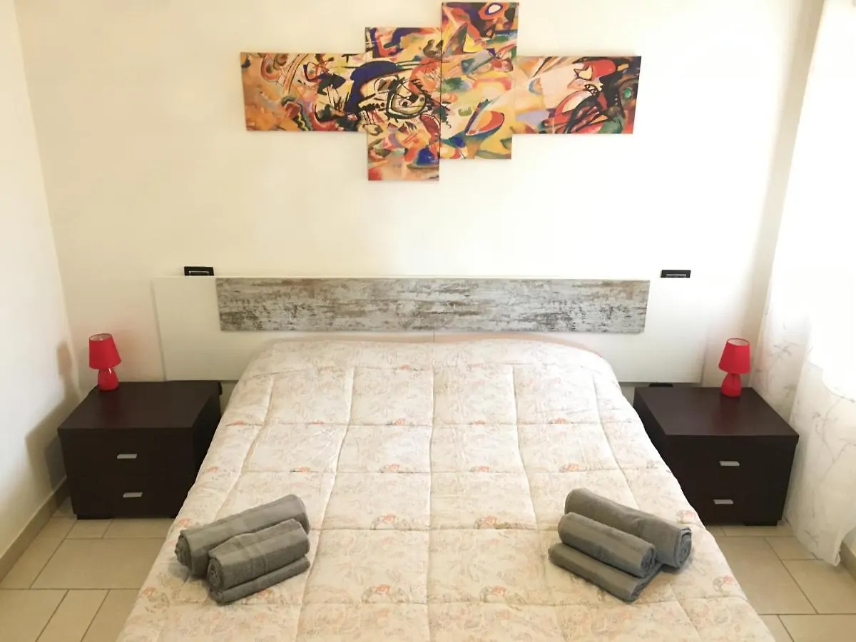 Appartamento New HolidayHouse Tortolì Italia